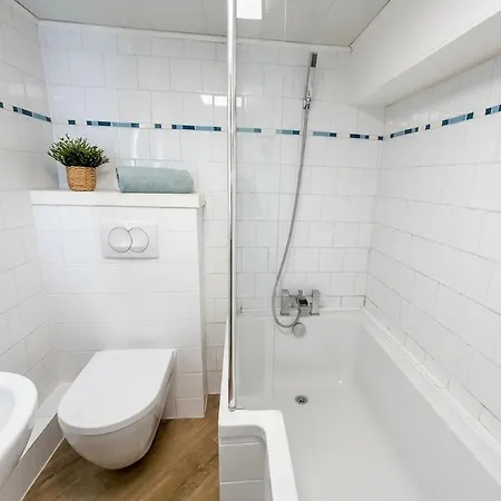 Apartment L 'iris, Fraichement Renove Rdc Sur Cour Interieur - Hyper Centre