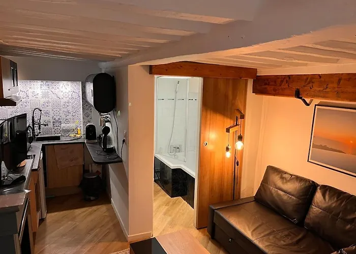 Apartment L 'iris, A *